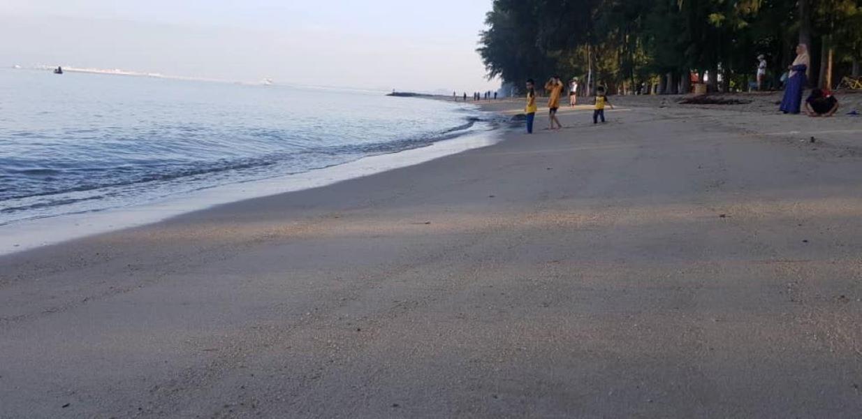Adella Homestay Pantai Puteri - 5 Min Klebang * Malacca