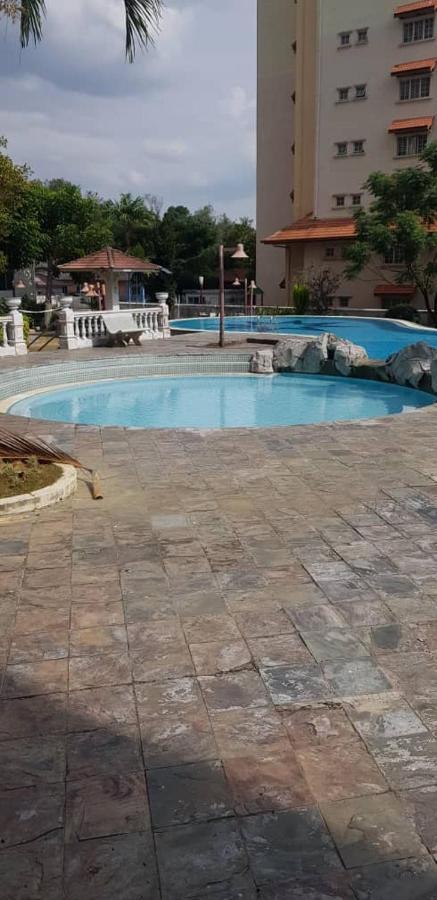 Apartment Adella Homestay Pantai Puteri - 5 Min Klebang Malacca
