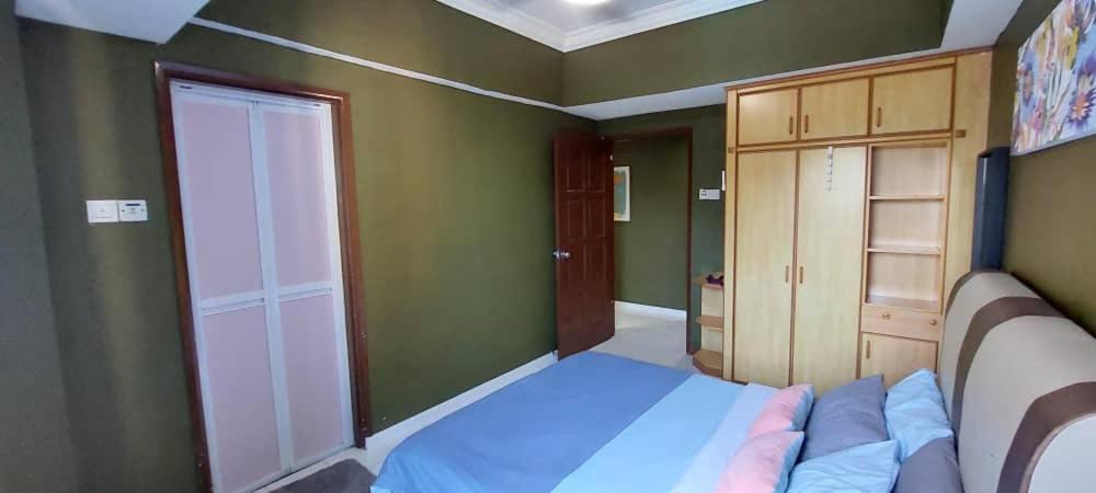Adella Homestay Pantai Puteri - 5 Min Klebang * Malacca