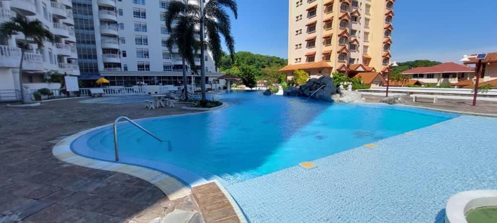 Adella Homestay Pantai Puteri - 5 Min Klebang Apartment Malacca